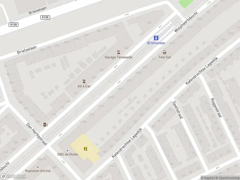 Politie naar de Brielselaan in Rotterdam vanwege ongeval met letsel