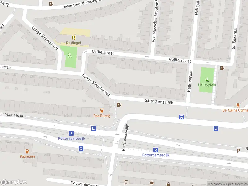 Brandweer met gepaste spoed naar de Rotterdamsedijk in Schiedam