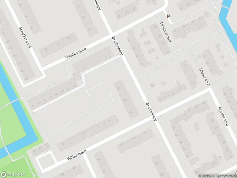 Ambulance met grote spoed naar de Bredenoord in Rotterdam