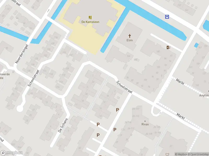 Ambulance met gepaste spoed naar de Schoolstraat in Papendrecht