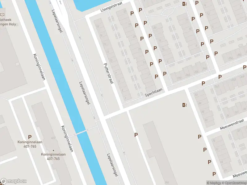 Ambulance met gepaste spoed naar de Putterstraat in Vlaardingen