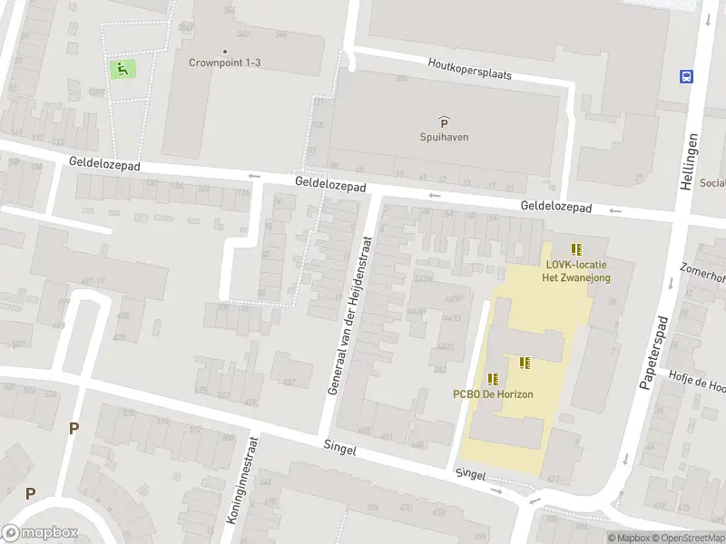 Ambulance met gepaste spoed naar de Generaal van der Heijdenstraat in Dordrecht