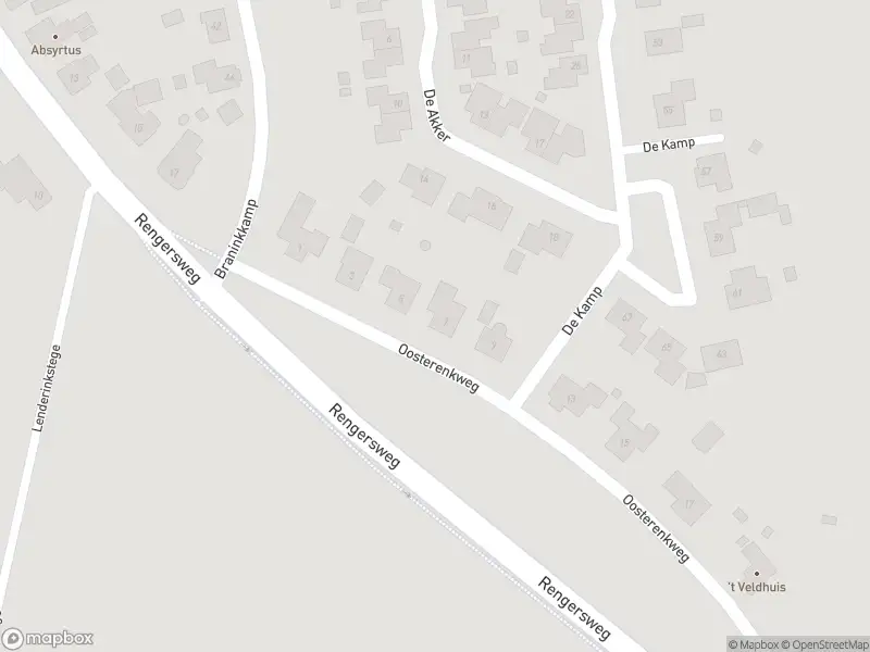 Brandweer met gepaste spoed naar de Oosterenkweg in Laren vanwege stormschade