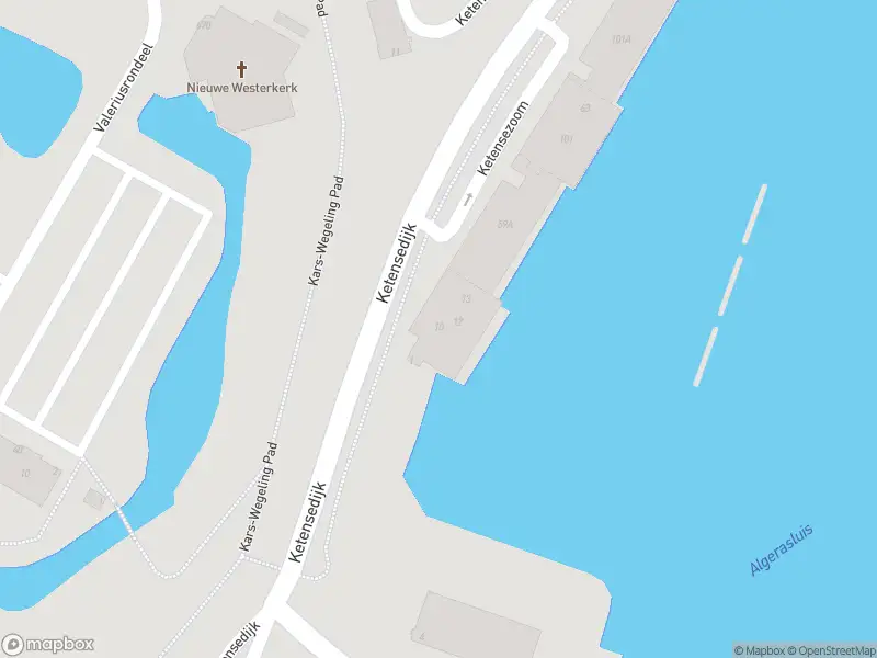 Ambulance met gepaste spoed naar de Ketensezoom in Capelle aan den IJssel