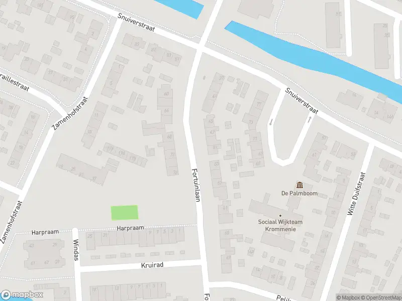 Ambulance met gepaste spoed naar de Burgemeester van Edenstraat in Krommenie