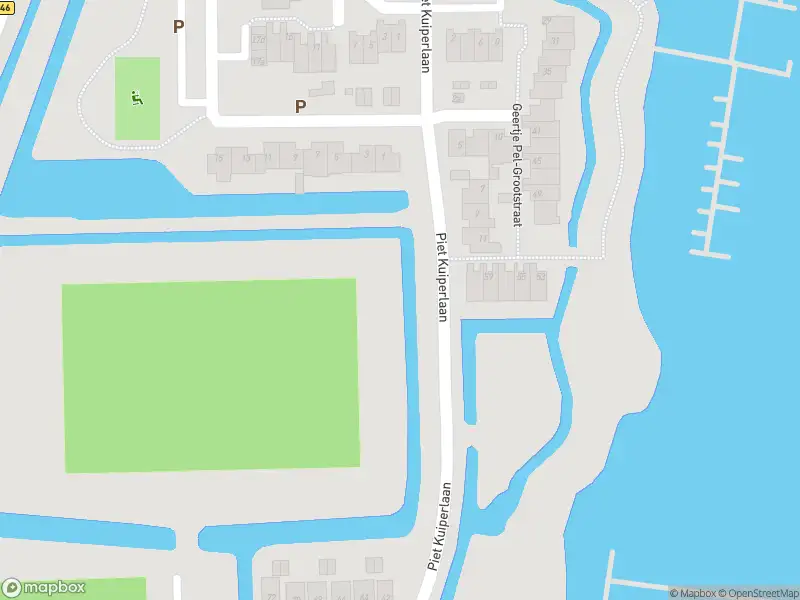 Ambulance met gepaste spoed naar de Piet Kuiperlaan in Westknollendam