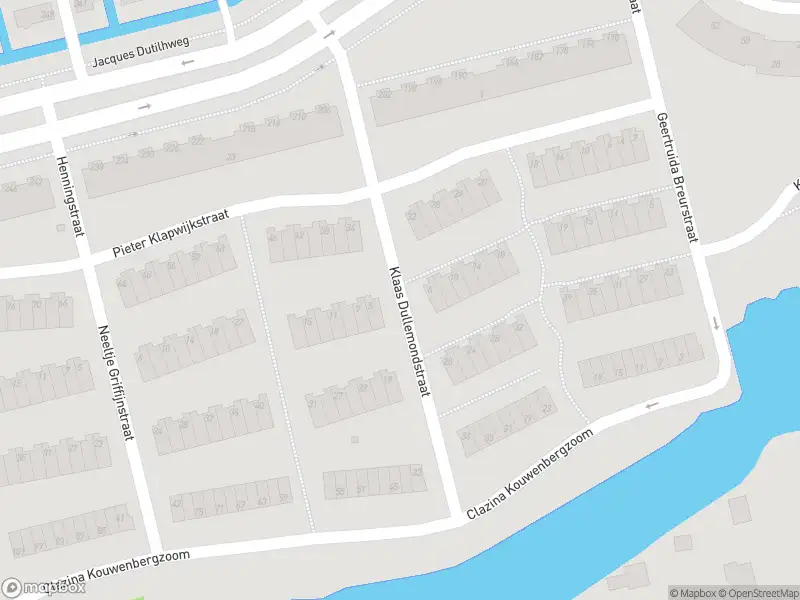 Ambulance met grote spoed naar de Klaas Dullemondstraat in Rotterdam