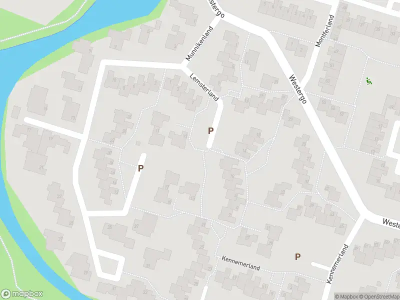 Ambulance met grote spoed naar de Lemsterland in Zoetermeer