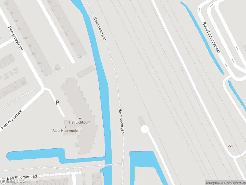 Ambulance met gepaste spoed naar de Spinozaweg in Rotterdam