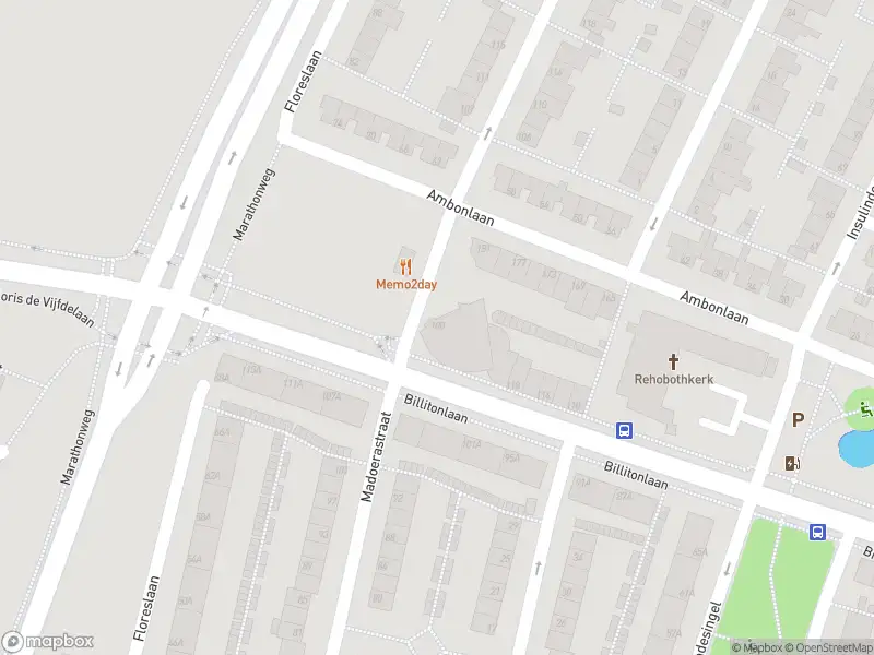 Ambulance met gepaste spoed naar de Madoerastraat in Vlaardingen