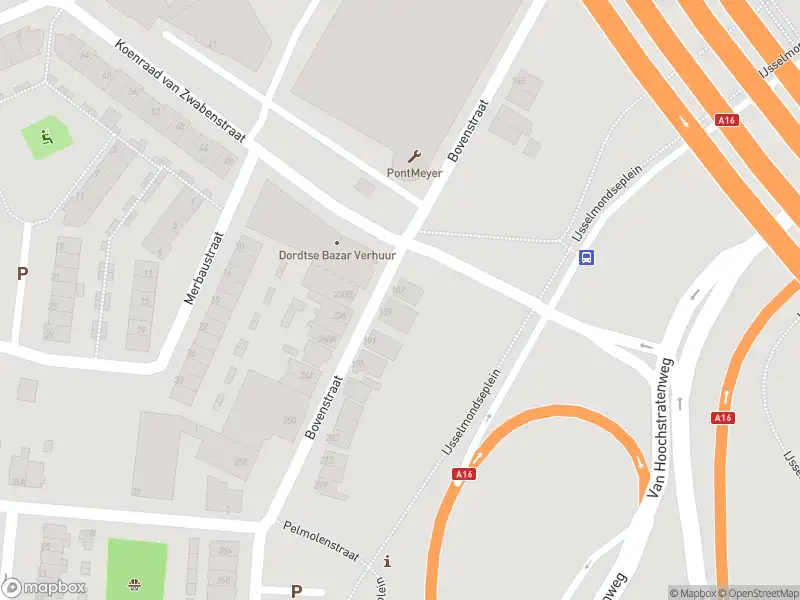 Ambulance met gepaste spoed naar de Bovenstraat in Rotterdam