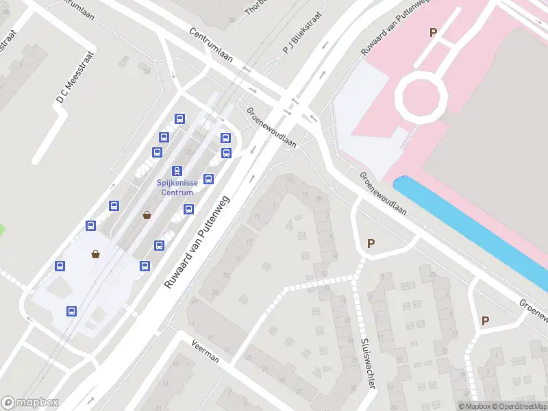 Ambulance met grote spoed naar de Ruwaard van Puttenweg in Spijkenisse