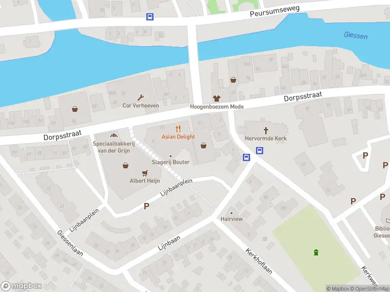 Ambulance met grote spoed naar de Lijnbaanplein in Giessenburg