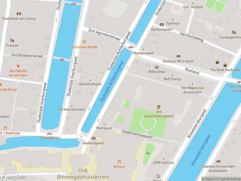 Brandweer met gepaste spoed naar de Rusland in Amsterdam