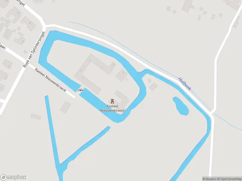 Brandweer met gepaste spoed naar de Kasteel Nieuwenbroeck in Beesel