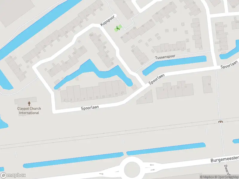 Ambulance met grote spoed naar de Spoorlaan in Capelle aan den IJssel