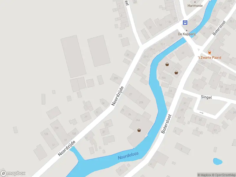 Ambulance met grote spoed naar de Noordzijde in Noordeloos