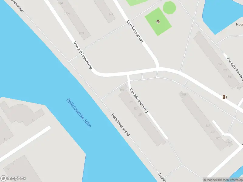 Ambulance met gepaste spoed naar de Van Adrichemweg in Rotterdam