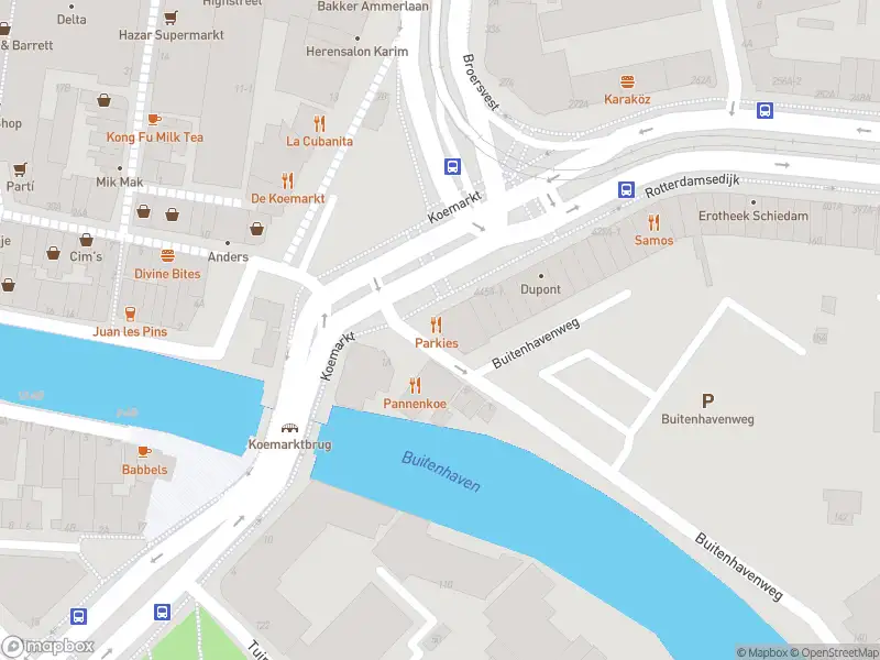 Ambulance met grote spoed naar de Buitenhavenweg in Schiedam