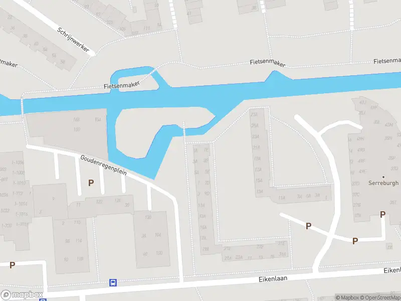 Ambulance met grote spoed naar de Eikenlaan in Spijkenisse