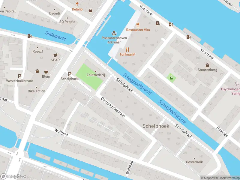 Ambulance met gepaste spoed naar de Schelphoek in Alkmaar