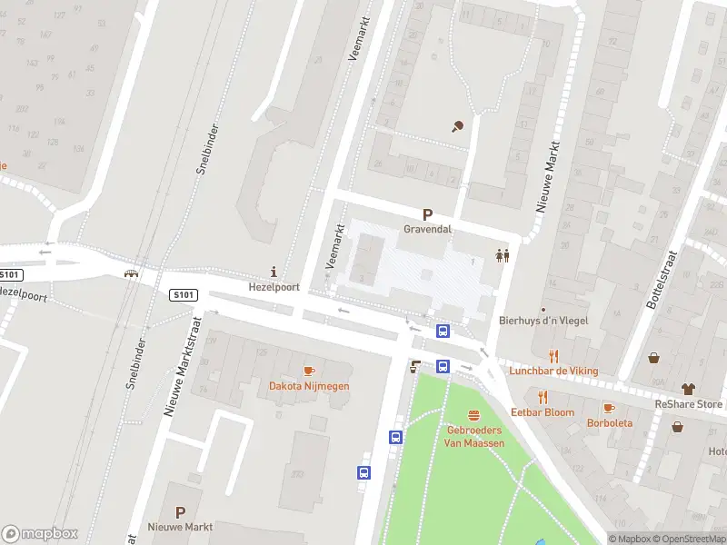 Politie naar de Joris Ivensplein in Nijmegen vanwege aanrijding met letsel