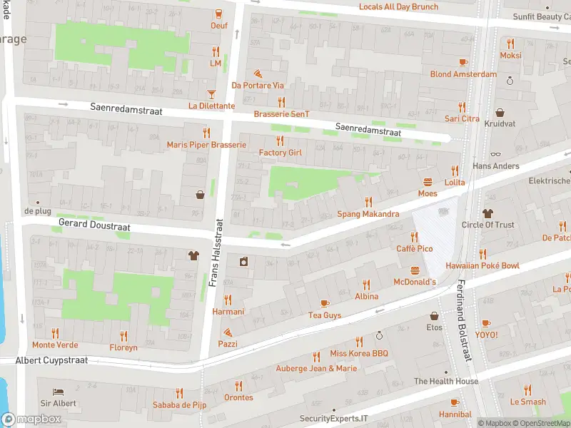 Ambulance met grote spoed naar de Saffierstraat in Amsterdam