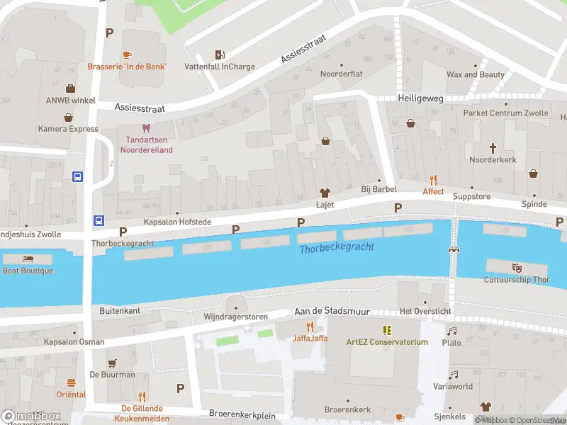 Politie naar de Assiesstraat in Zwolle vanwege aanrijding met letsel