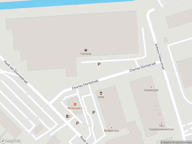 Brandweer met gepaste spoed naar de Charles Storkstraat in Zwolle vanwege een liftopsluiting