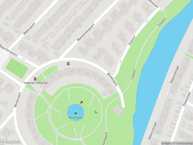 Ambulance met grote spoed naar de Figarolaan in Nieuw-Vennep