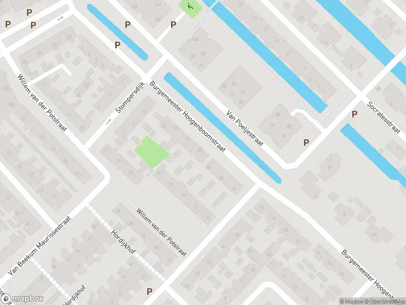 Brandweer met gepaste spoed naar de Noorduynkade in Honselersdijk