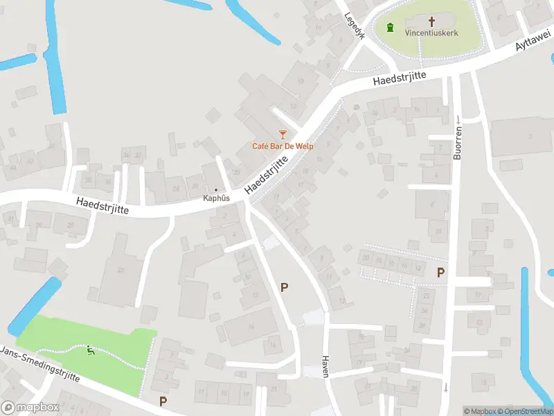 Brandweer en politie met grote spoed naar de Haedstrjitte in Reduzum vanwege middelgrote brand