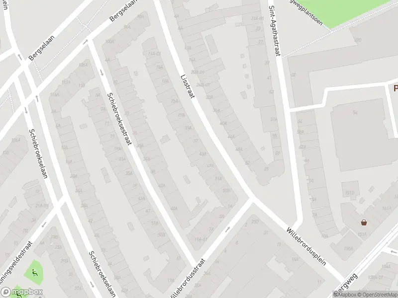 Ambulance met grote spoed naar de Lisstraat in Rotterdam