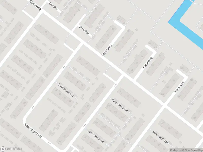 Ambulance met gepaste spoed naar de Steurweg in Hoogvliet Rotterdam