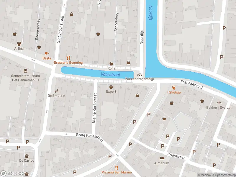 112 melding Brandweer met grote spoed naar de Kleine Kerkstraat in Harlingen vanwege waarnemen gaslucht