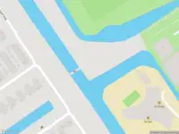 Ambulance met gepaste spoed naar de Hazelaarstraat in Leeuwarden vanwege afgaan rookmelder