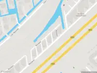 Ambulance met gepaste spoed naar de Rhijnspoor in Capelle aan den IJssel