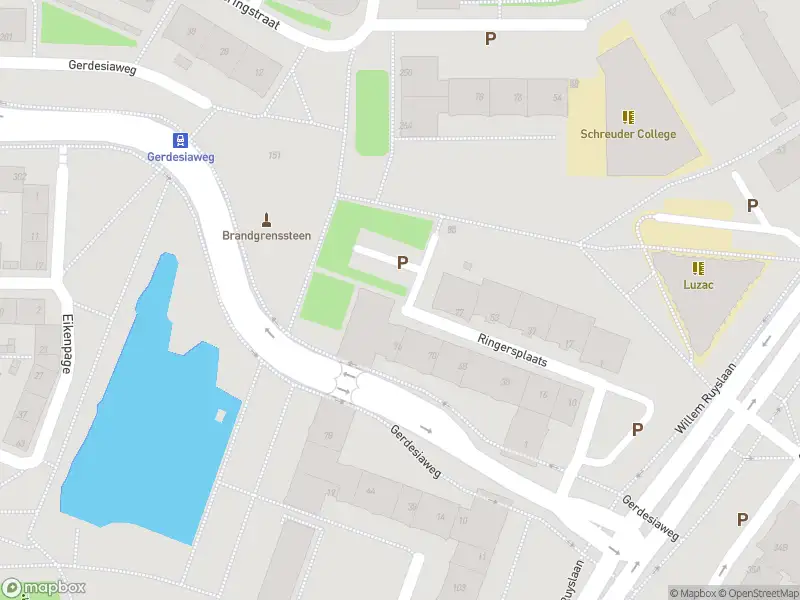 Ambulance met gepaste spoed naar de Gerdesiaweg in Rotterdam