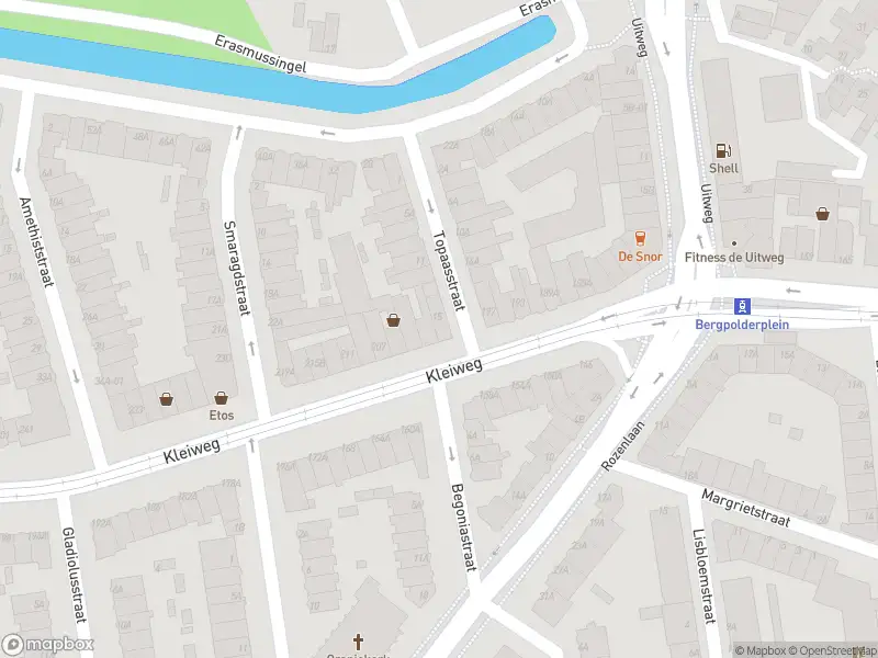 Ambulance met grote spoed naar de Kleiweg in Rotterdam