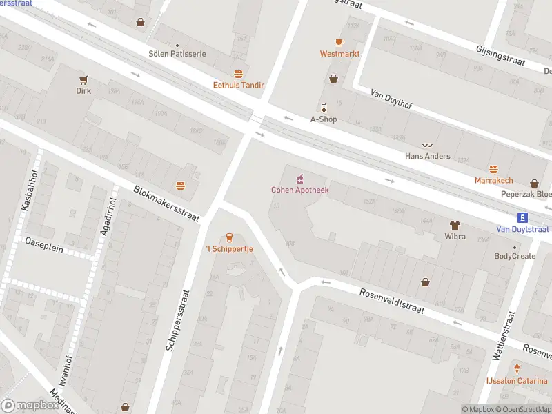 Ambulance met gepaste spoed naar de Willem van Zuylenstraat in Rotterdam