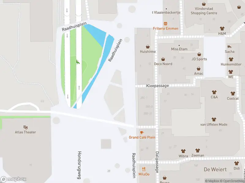 Brandweer met grote spoed naar de Raadhuisplein in Emmen