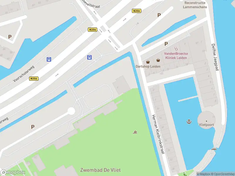 Politie met grote spoed naar de Voorschoterweg in Leiden vanwege ongeval met letsel