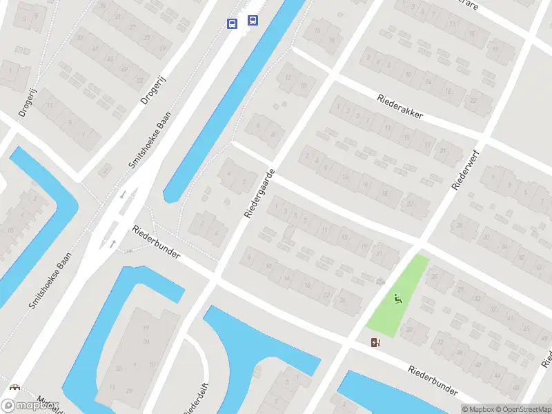 Ambulance met gepaste spoed naar de Riedermeet in Barendrecht