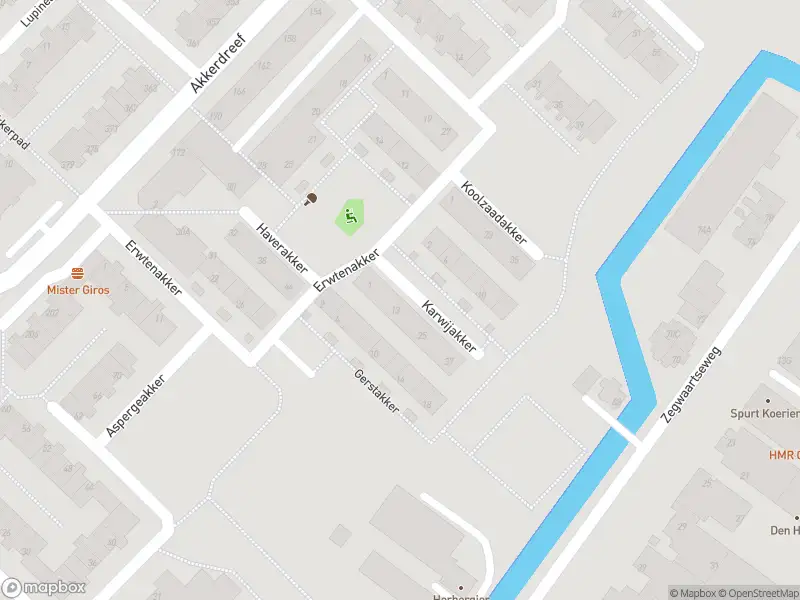 Ambulance met grote spoed naar de Karwijakker in Zoetermeer