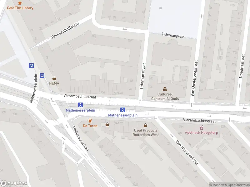 Ambulance met grote spoed naar de Tidemanstraat in Rotterdam