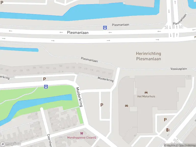 Ambulance met gepaste spoed naar de Muiderkring in Leiden