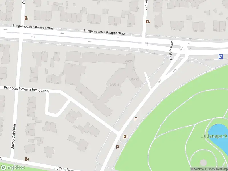Ambulance met grote spoed naar de Burgemeester Knappertlaan in Schiedam