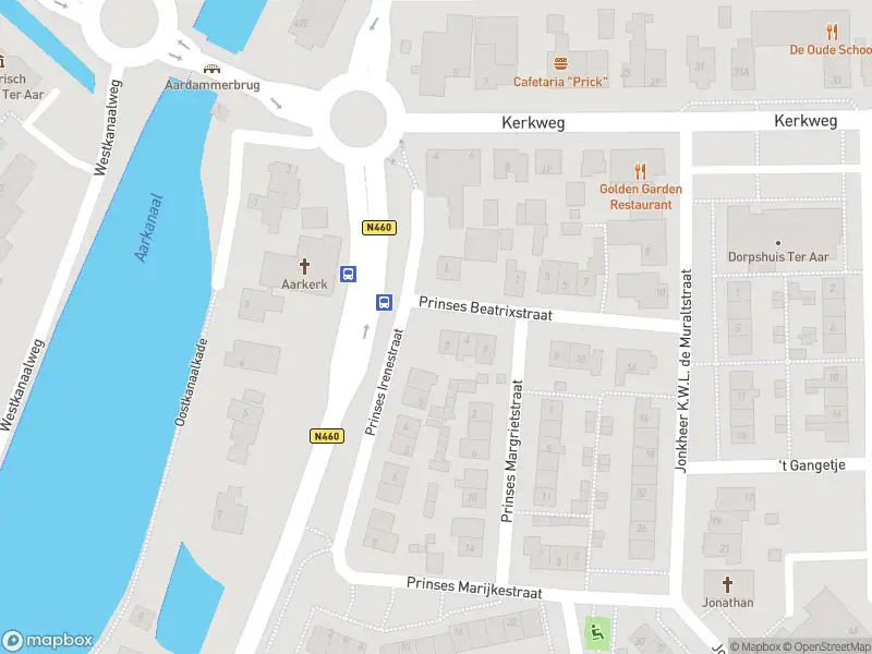 Ambulance met gepaste spoed naar de Prinses Irenestraat in Ter Aar