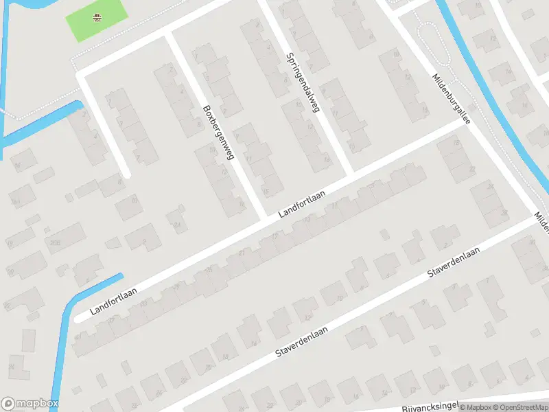 Ambulance met gepaste spoed naar de Landfortlaan in Spijkenisse