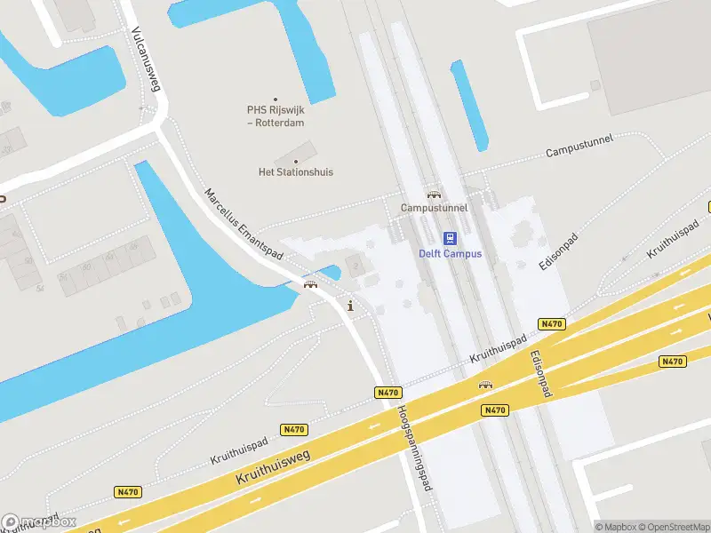 Ambulance met gepaste spoed naar de Marcellus Emantspad in Delft